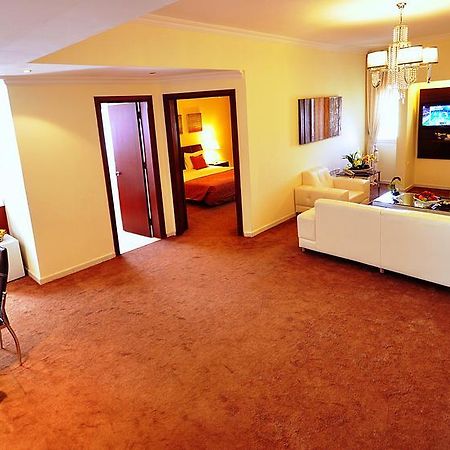 Dellmon Shrouq Hotel Ar Riyad Esterno foto