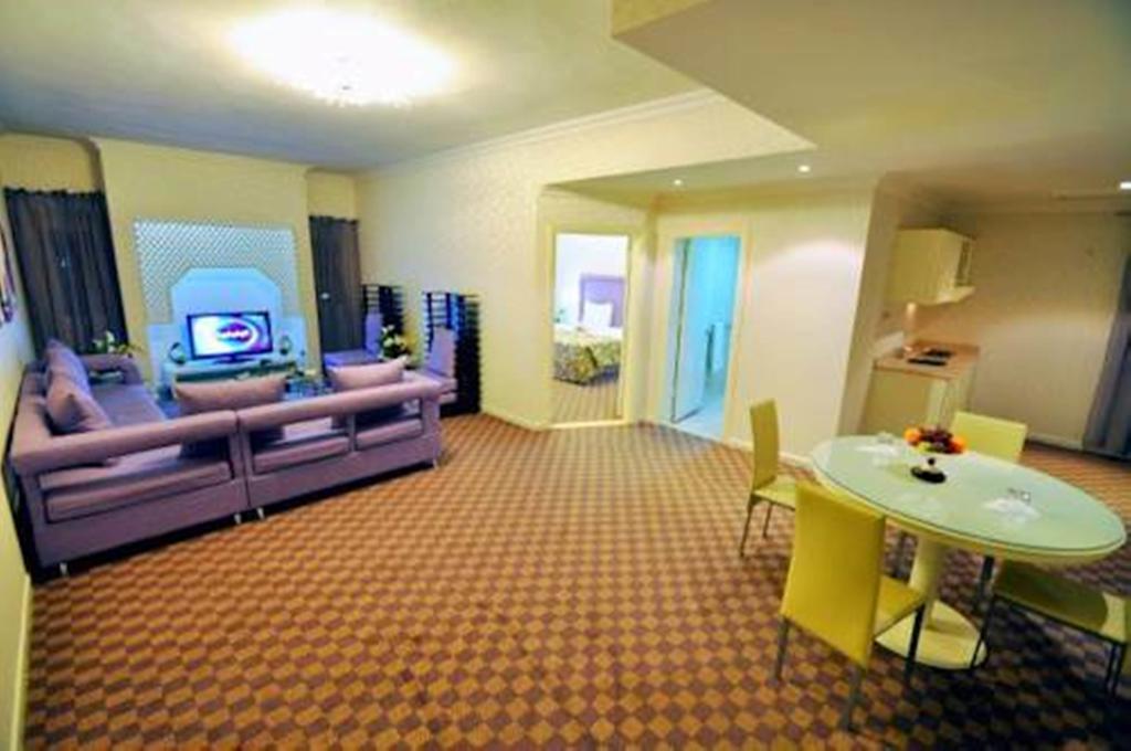 Dellmon Shrouq Hotel Ar Riyad Esterno foto